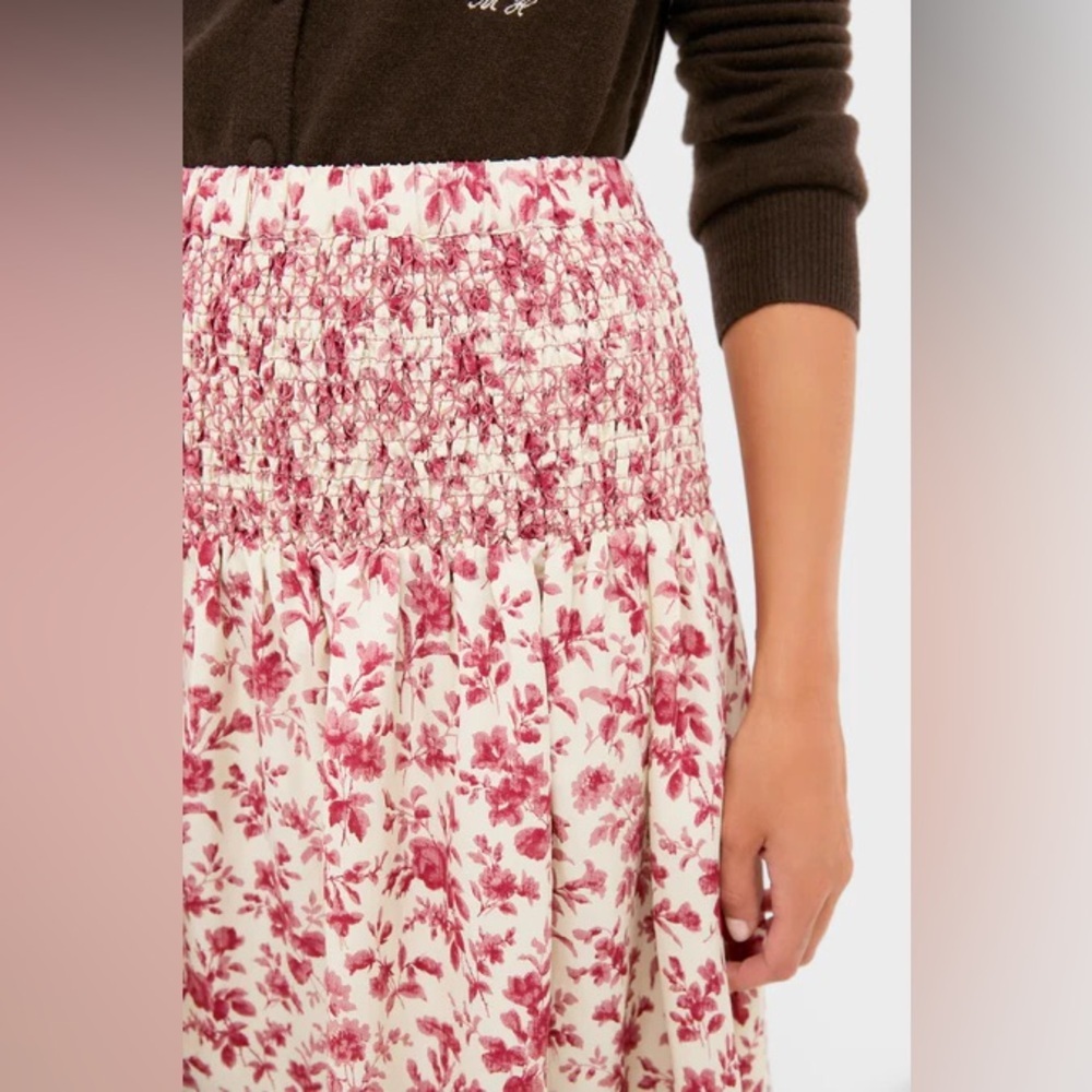 🆕 TUCKERNUCK Pomegranate Bloom Smocked Benson Skirt - Picture 5 of 6
